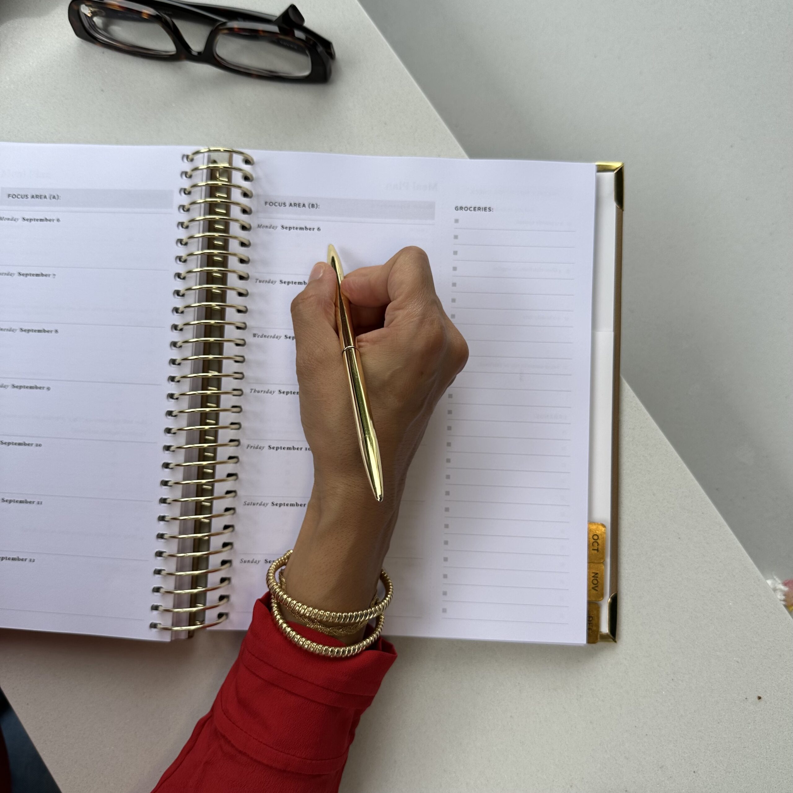 2027 Weekly Planner - Image 12